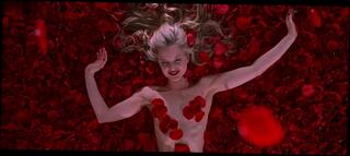 Video 72543604: mena suvari