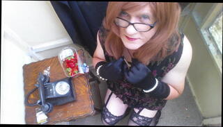 Video 1619952221: english shemale, seduction