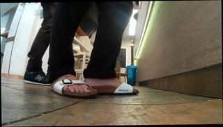 Video 822671404: interracial foot fetish, foot fetish pov, amateur pov foot, foot fetish hd, sexy girl feet, candid sexy feet, feet close