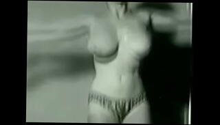 Video 513137405: virginia bell, big boobs topless, big boobs exercise, boobs bounce