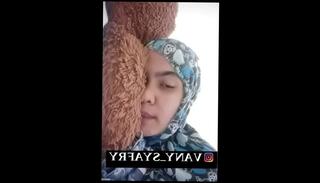 Video 883632645: hot shemale girls, india shemale