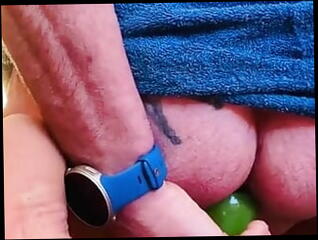 Video 1622083101: bottle ass, man gay