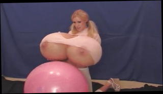 Video 1551416301: alien tit, big alien, huge alien, fake tits boobs, tits straight, funny big boobs, biggest boobs