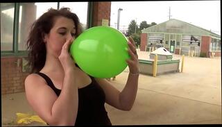 Video 1068720725: blow pop, fetish, blow outdoor