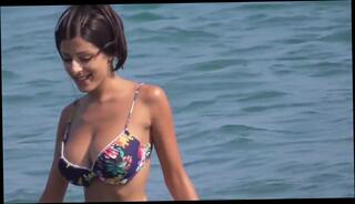 Video 983627904: hot teen beach
