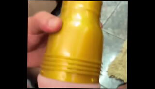 Video 1616501285: flashlight