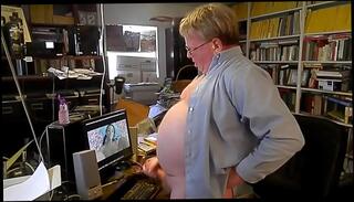 Video 758951205: old chubby, jerking old man