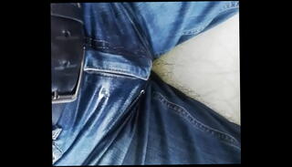 Video 1595918715: pee jeans wetting, couch pee