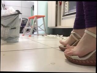 Video 1598971803: toes feet foot, feet soles toes, feet solo, soles amateur foot, amateur solo female, feet shoes, brazilian feet, feet play