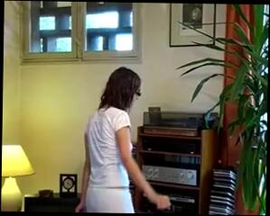 Video 132947904: young girl spanked, french spanking