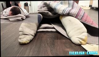 Video 1663867251: devon, gay feet fetish, chubby dominant bear, chubby boy gay, chubby fat boy, chubby daddy bear, domination game, bondage tickling, domination hd