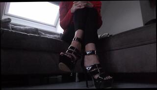 Video 1623535773: domination humiliation, feet humiliation, solo female feet, humiliation amateur, french humiliation