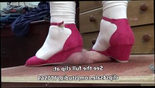 Video 1580577113: chubby bbw amateur, pov amateur bbw, chubby feet, chubby british amateur, ball crush heels, cock