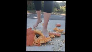 Video 1618162323: feet fetish solo, amateur solo female, halloween solo, solo female public, barefeet, destroyed amateur, 60fps amateur
