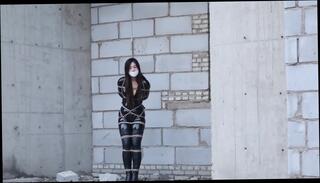 Video 1586263074: latex bdsm bondage, latex fetish bondage, outdoor latex fetish, gagged latex, fetish bdsm asian, latex solo, chinese bondage asian, female latex, latex brunette, latex hd