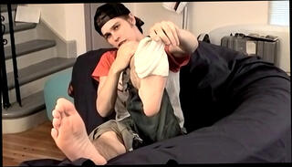 Video 1602006614: gay twink solo masturbation, fetish gay solo masturbation, feet solo, solo boy dick, big feet boy, boys feet hot, solo gay male, feet jack
