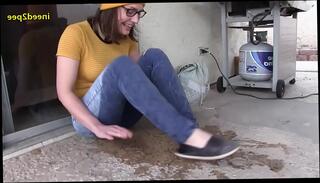 Video 971445445: pissing peeing, girl pee desperation, pee desperation wetting, pee jeans wetting
