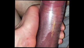 Video 1665947225: pumped plump