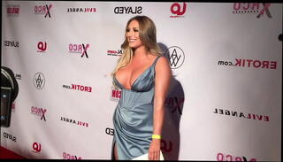 Video 1427687975: tits pornstar, public flashing tits, tits red