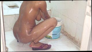 Video 1624597641: sexy desi woman, sexy indian woman, very sexy woman, beautiful sexy woman, woman washing, nice woman, sexy bathroom, straight