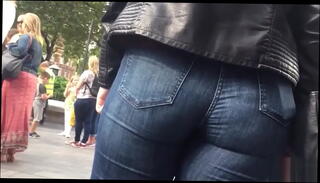 Video 1394591115: beautiful skinny girl, hot skinny girl, skinny jeans, skinny street, candid jeans ass