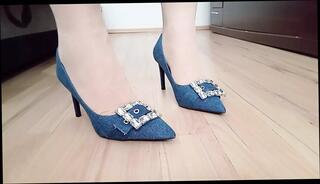 Video 1623043461: foot fetish solo, crossdresser solo homemade, gay foot fetish, foot fetish high heels, crossdresser pumping, foot shoe fetish, toe pumps, foot fetish hd, sexy crossdresser, polish crossdresser, sexy jeans