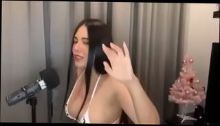 Video 1345777125: femdom pussy, big bouncing boobs, big boobs asian