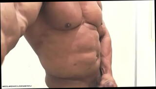Video 1458139535: muscle bodybuilding hunk