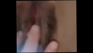 Video 1544973385: finger fucking juicy