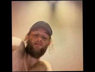 Video 1657122813: amateur solo male, solo male talking