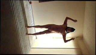 Video 1589322915: solo boy, amateur solo