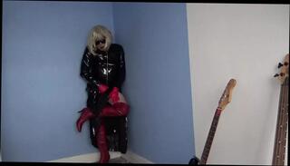 Video 1622873391: crossdresser solo masturbation, fetish solo masturbation, fetish gay solo, latex crossdresser, crossdresser masturbating high heels, solo masturbation hd, latex leather boots, british latex, horny