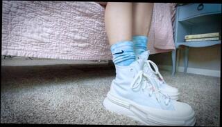 Video 1598002683: foot fetish feet worship, foot fetish solo, foot fetish loving babe, amateur foot worship, socks foot worship, female foot worship, long foot, strip teaser, 60fps amateur