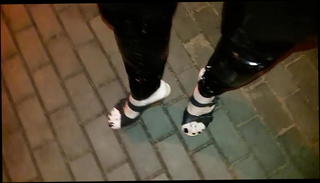Video 1558184901: latex feet, sexy shemale feet, sexy feet amateur, polish feet, latex public, feet hd