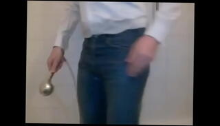 Video 1095922655: skinny gay, tight skinny jeans, wet skinny, gay shower, gay clothes