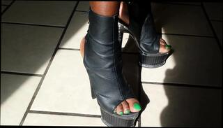 Video 264941801: ebony green, foot fetish high heels, black foot fetish, foot fetish hd, softcore fetish, straight foot