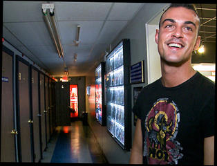Video 198212504: pump action, gay glory hole, glory hole blowjob, sticking dick, dick style, gay hd