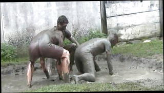 Video 1553529501: rubbing gay