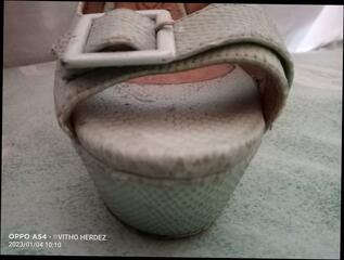 Video 1605505751: cousin came, man gay