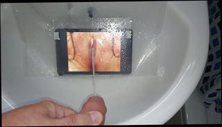 Video 967366001: pee gay, lady pissing, pissing sexy, man peeing, pee hd, friend pissing