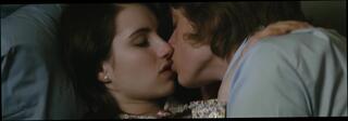 Video 933330904: emma roberts, celebrity compilation
