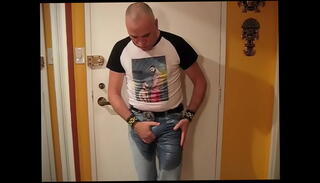 Video 1387445055: piss slave, pissing jeans gay