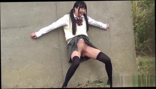 Video 926799604: asian teen pissing, uniform pissing