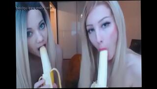 Video 906170675: webcam babe sucks, blonde babe sucks