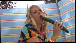 Video 31969204: cucumber sex, british sex, sex honey