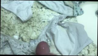 Video 235945001: mom cum, gay man cum, moms panties