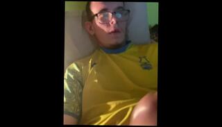 Video 1622087493: amateur solo male masturbation, dick rubbing