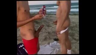 Video 1653315455: bareback bukkake, bareback amateurs cums, beach bukkake