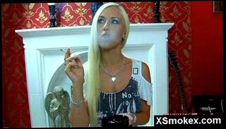 Video 142116745: smoking titty