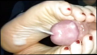 Video 1567833981: dirty feet foot job, feet foot job cum, handjob foot job cumshot, wife feet cum, dirty talk foot job, straight foot, one foot, european foot